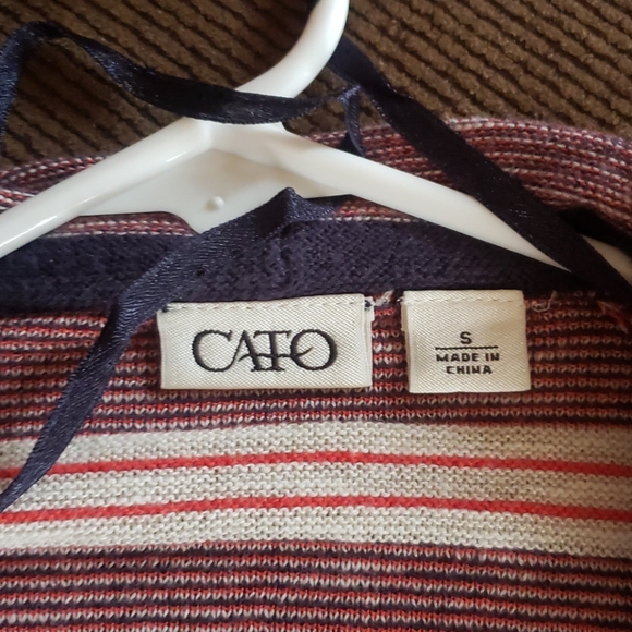 Sweater - Picture 2 of 3